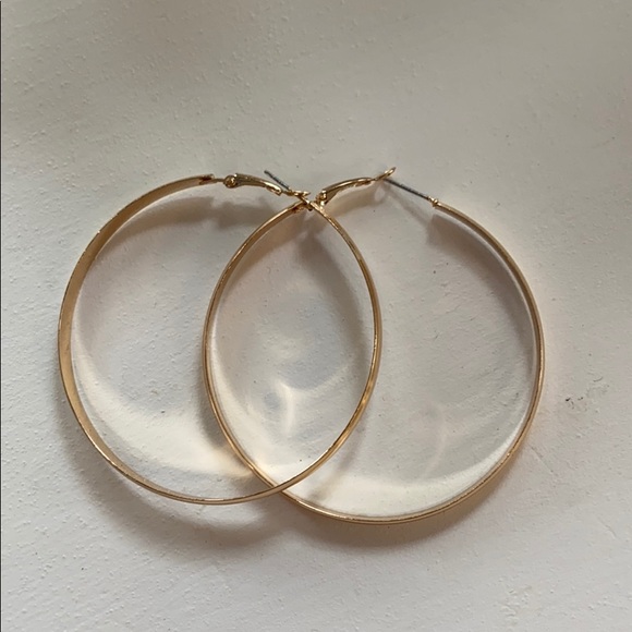 Gold hoops - Picture 1 of 2